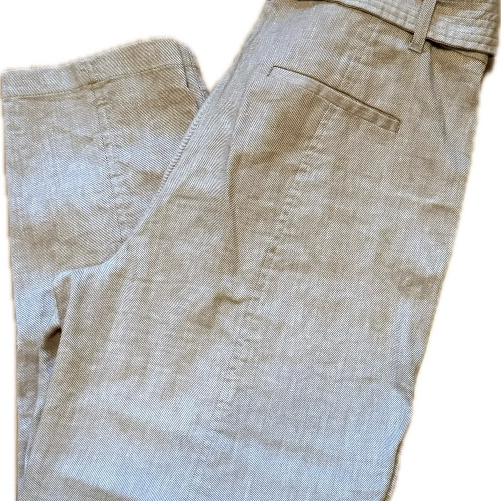 White House Black Market Beige Linen/Poly Blend Cargo Pants